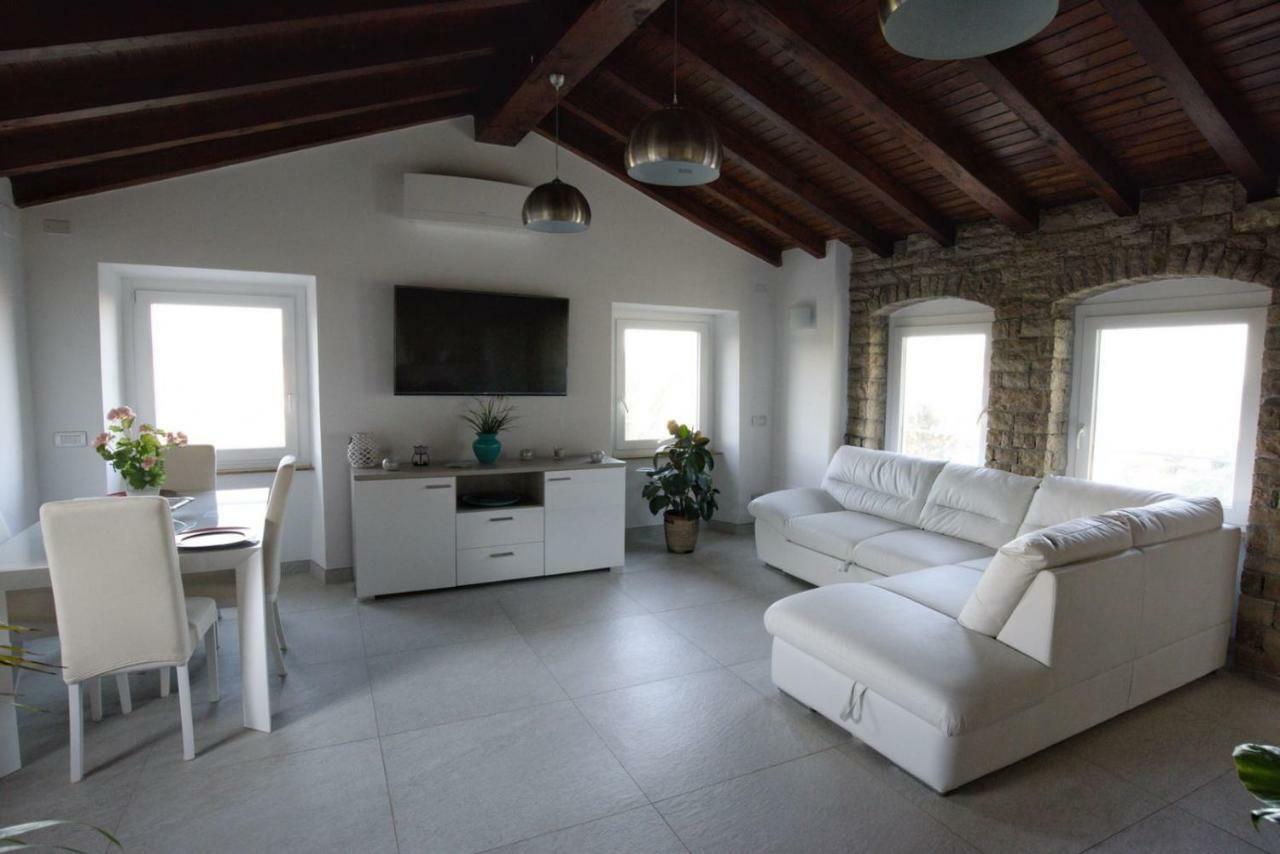 Casa Isabelle Apartment Специя Екстериор снимка